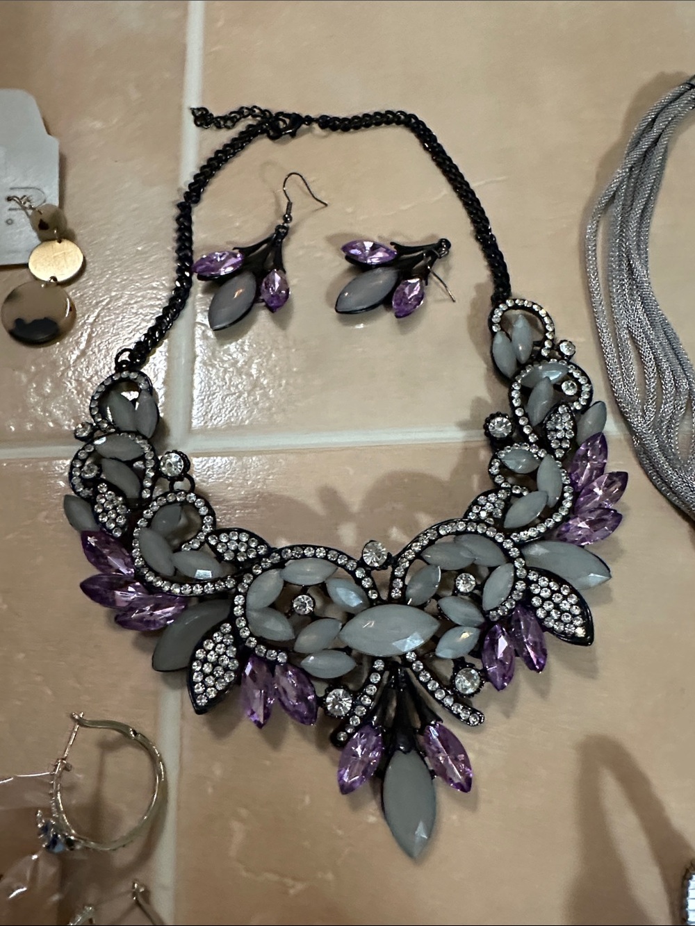 Statement Purple and Silver Floral Bib Necklace - - Picture 8 of 15